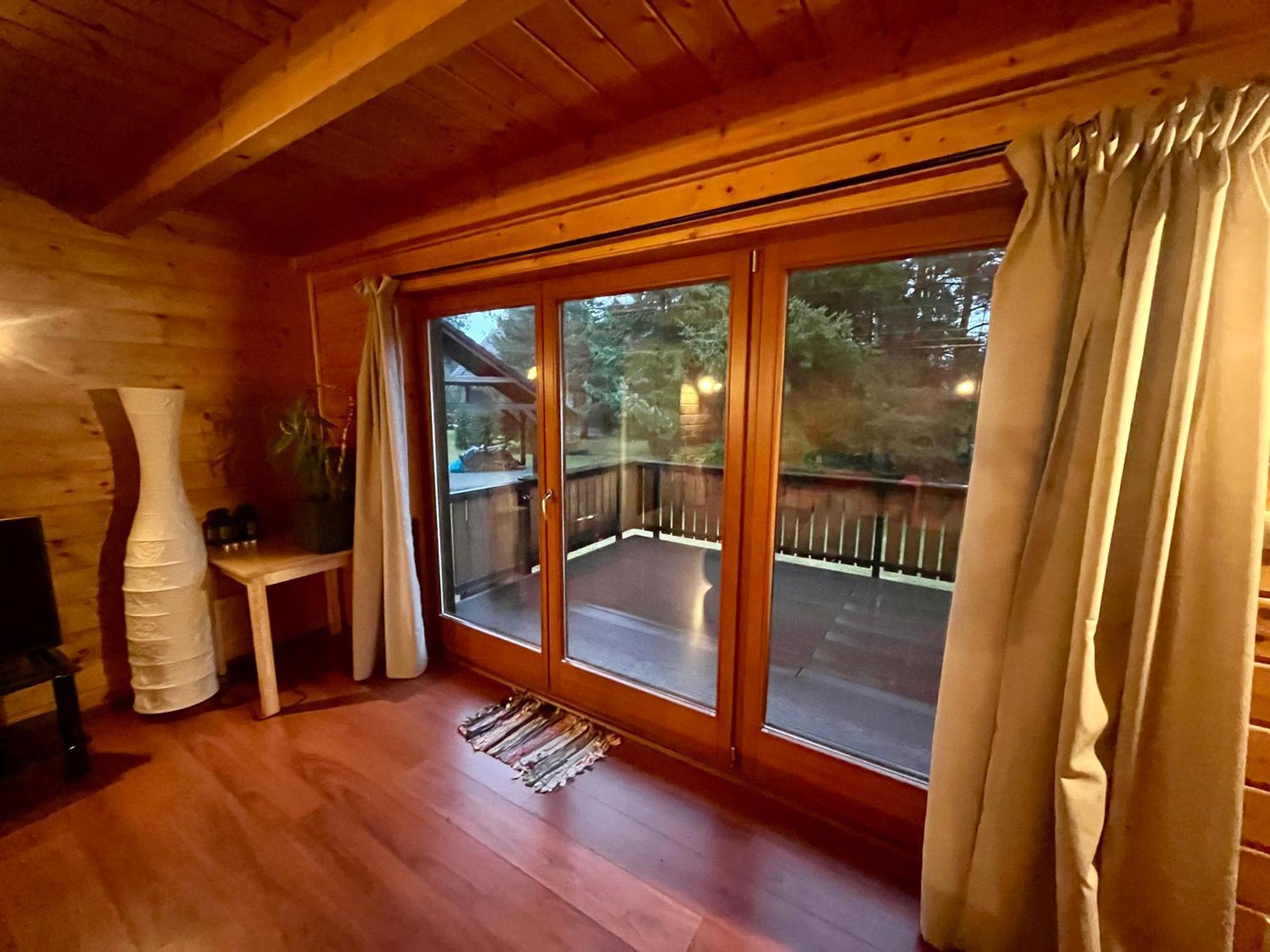 Zrub Alpinus Guest House ปรีบิลีนา ภายนอก รูปภาพ