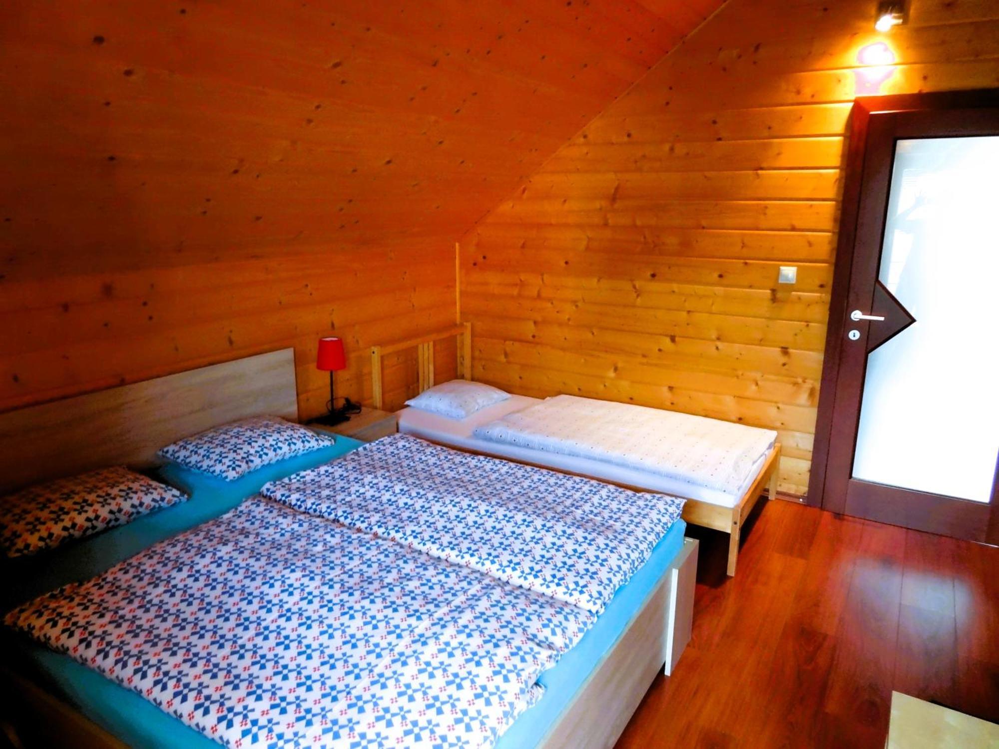 Zrub Alpinus Guest House ปรีบิลีนา ภายนอก รูปภาพ