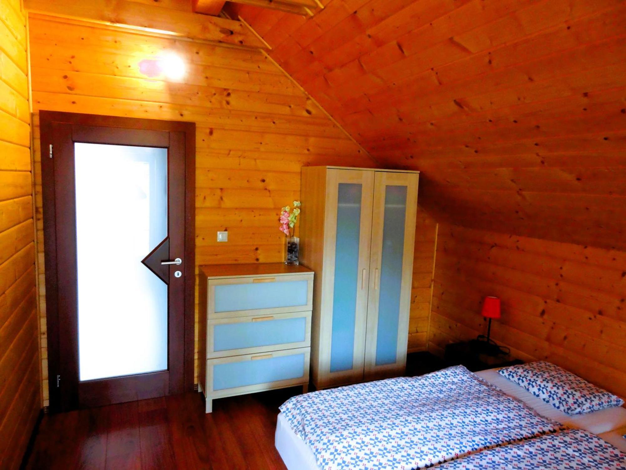 Zrub Alpinus Guest House ปรีบิลีนา ภายนอก รูปภาพ